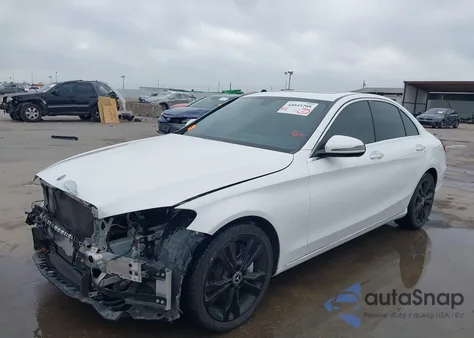 2019 Mercedes-Benz C 300 из США, поврежденный, VIN 55SWF8DB9KU286954